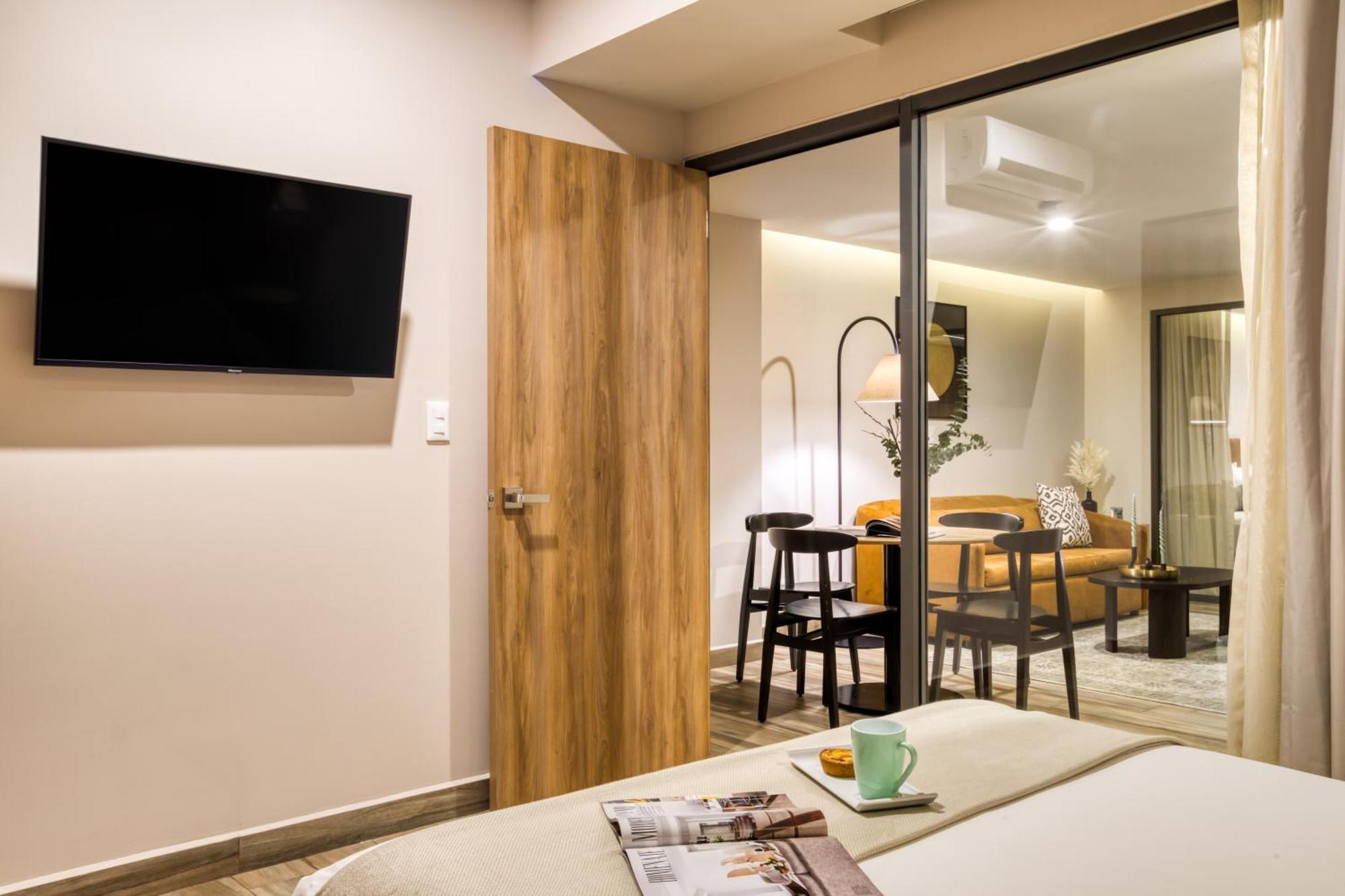 Uliv Cibeles Aparthotel Mexico City Room photo